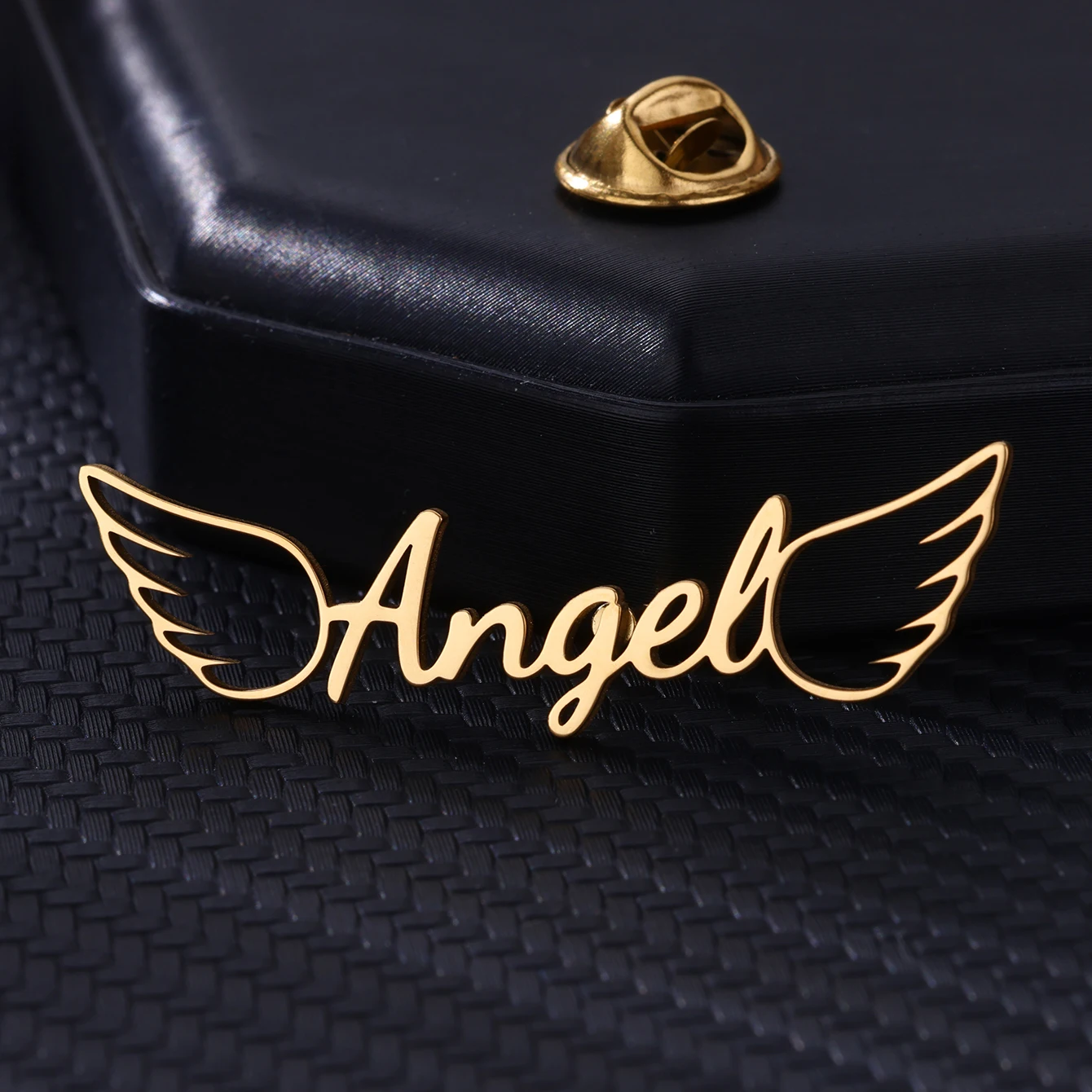 Custom Angel Wings Name Brooches For Women Men Stainless Steel Customized Brooch Pin Badge Personalized Jewelry On Clothes Gift
