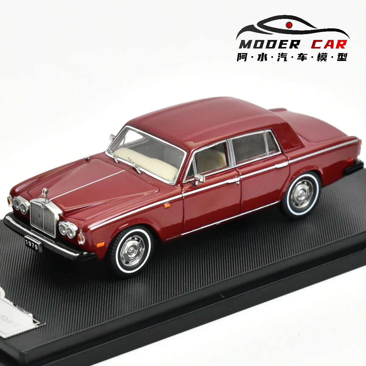 Модель автомобиля GFCC 1:64 Rolls Royce Silver Shadow II