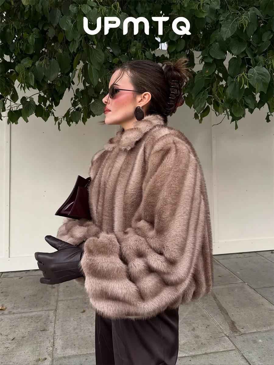 Women Winter 2026 Brown Stripes Fashion Cropped Shaggy Faux Mink Fur Bubble Coat Vintage Streetwear Plush Cozy Warm Outwear