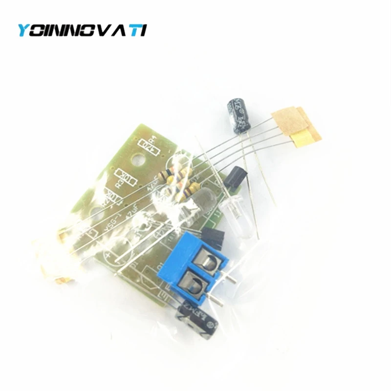 1pcs DIY Electronic Kit 5MM LED Flashing Light Circuit Simple LED Blinking Flip Flop Suite Welding Practice Parts DC 3-9V