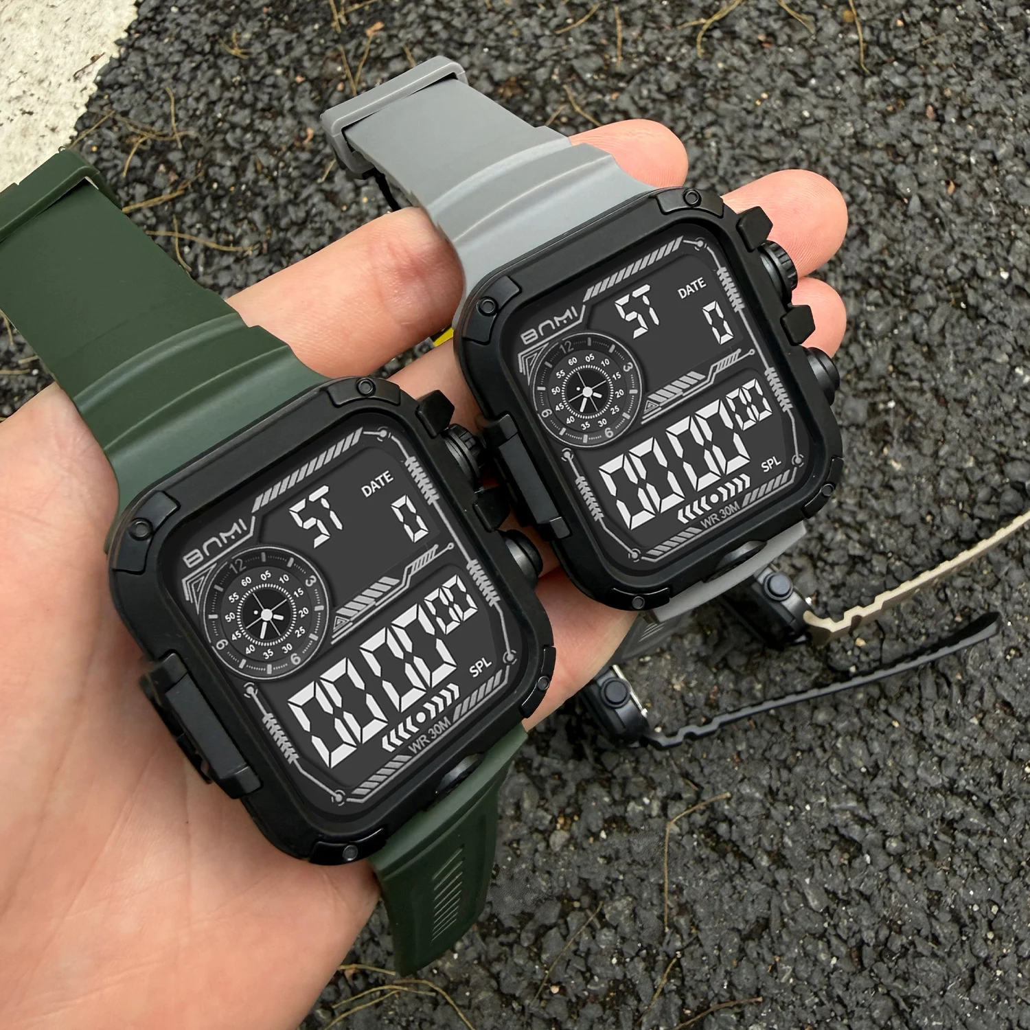 Quadratische Militärische Digitaluhr für Herren Silikonarmband Multifunktionale Sport-Elektronikuhr Outdoor Studenten Alltagsuhr