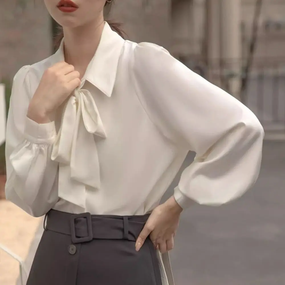 

Fashion Flip collar Flare Sleeve Shirts French Style Loose Lace-up Bowknot Blouse Ins Style Overshirts Shirts Women Business