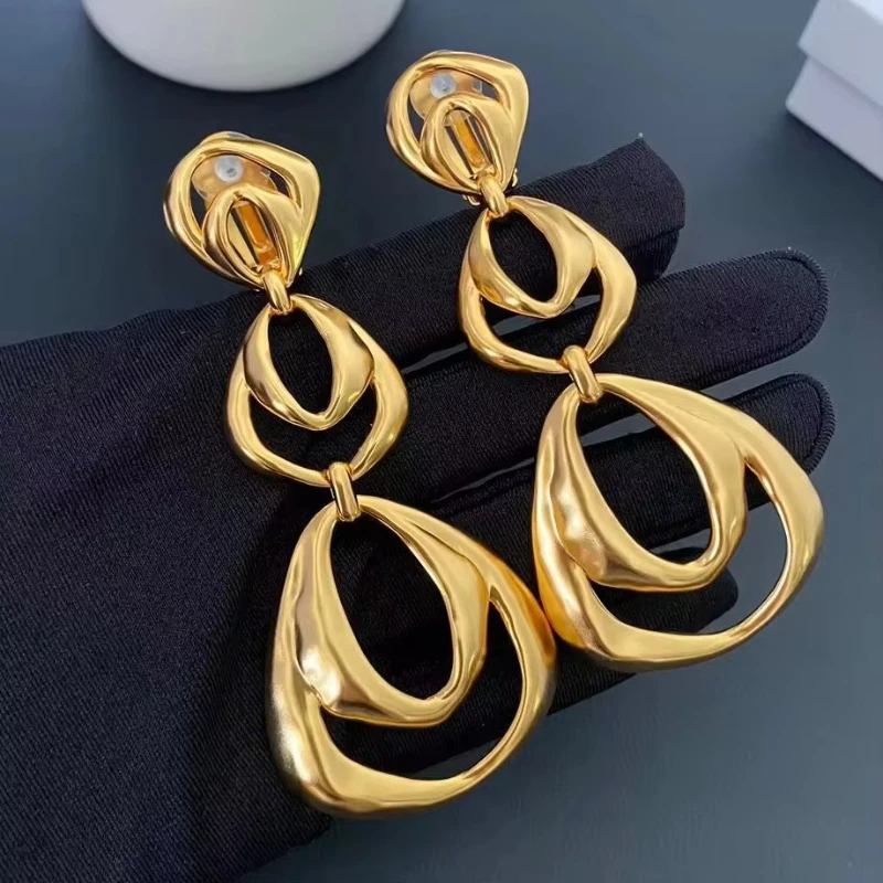 

Europe Designer Brass Plated 24K Gold Irregular Geometric Earring Ear Clip Women Top Quality Jewelry Trend