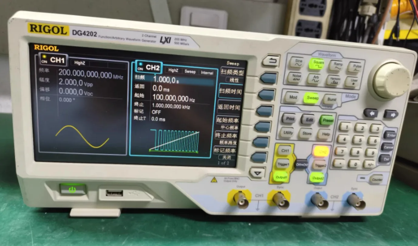 1pc Rigol DG4202 Function / Arbitrary Waveform Generator 200MHz*SY