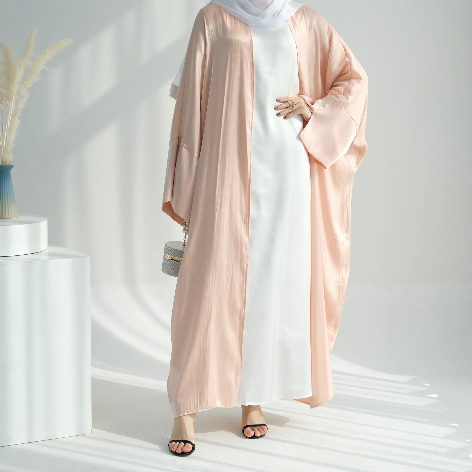 Muslim Women Shiny Satin Kimono Abaya Solid Dubai Elegant Luxury Kaftan Modest Dress Islam Caftan Marocain Robe Femme Musulmane