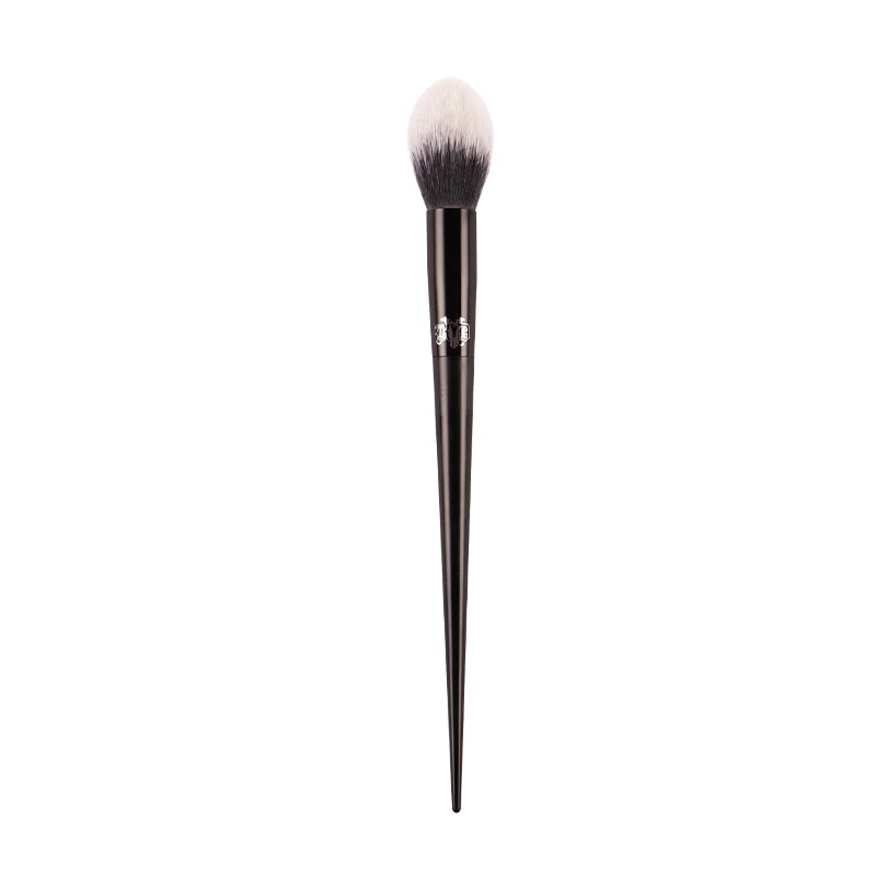 Kat Von D- Makeup Brush 04 Highlight Brush Soft Fiber Hair Elegant Black Handle Brand Makeup Brushes for Woman