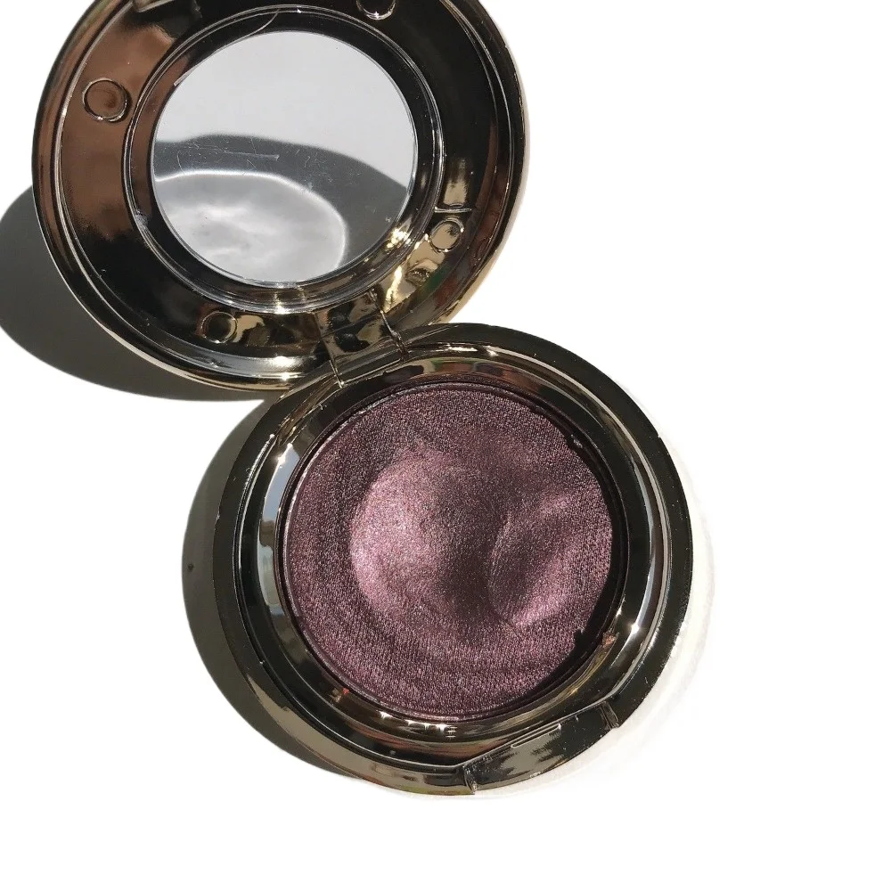 

*Mashed potatoes purple brown gold European and American makeup, dark monochrome eyeshadow matte smoky makeup