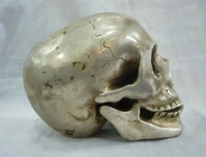

Wonderful tibet silver big skull death's head netsuke sculpture Statue