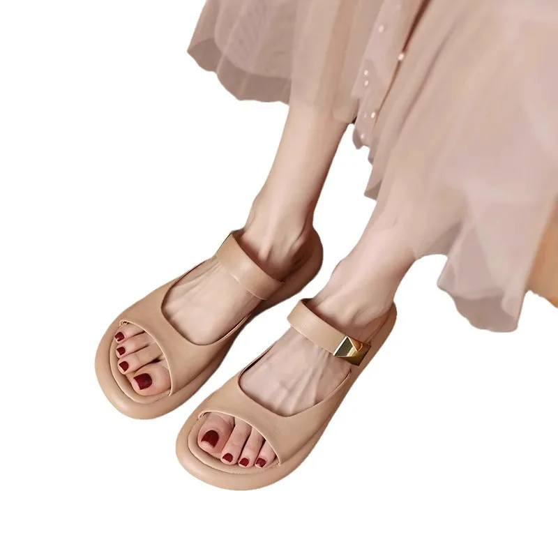 Shoes Slippers Flat Low Slipers Women Luxury Slides Rubber Flip Flops Shale Female Beach Platform Rivet 2024 Designer Hawaiian S