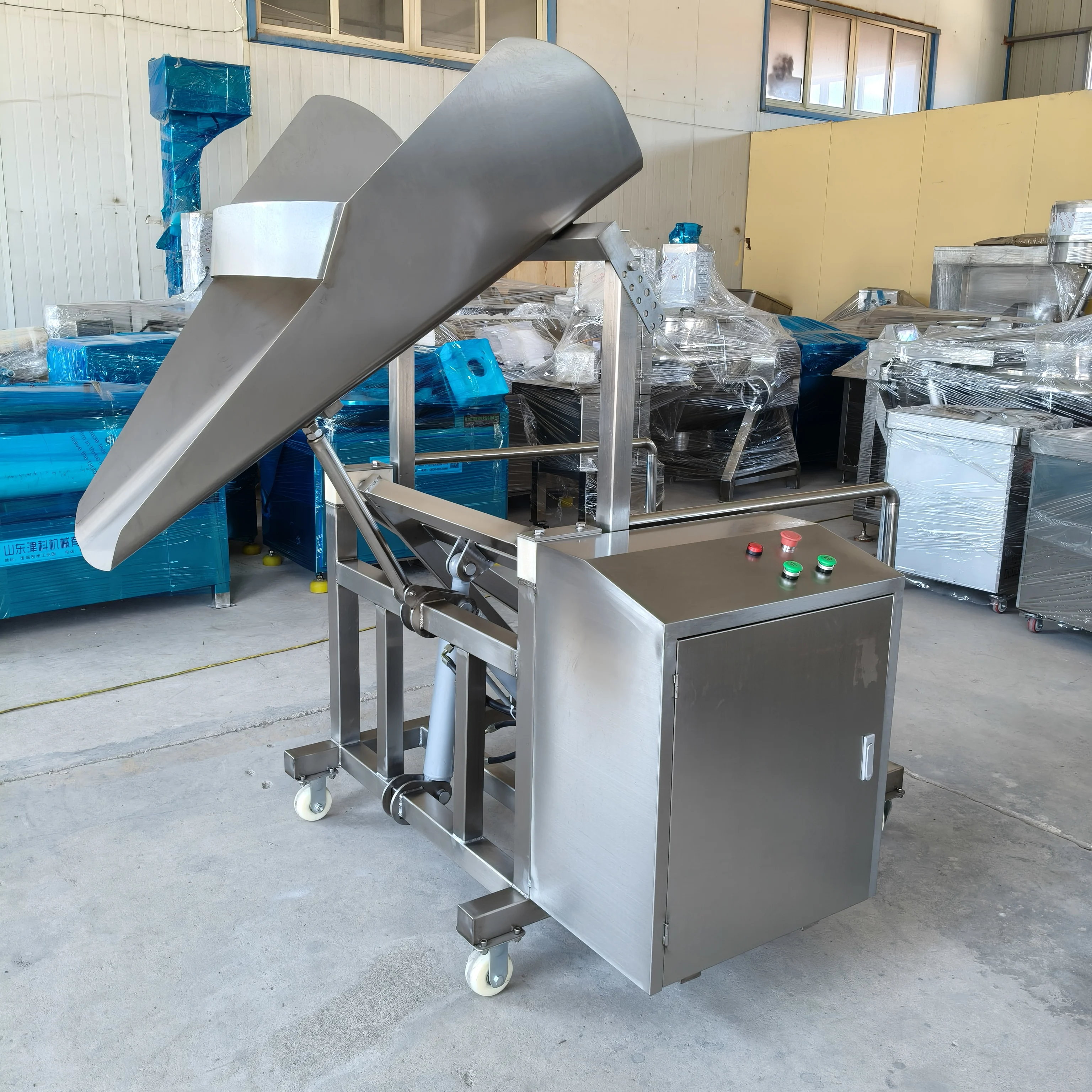 Economical Lifting Height 1200-1500mm Hydraulic Meat Trolley Hoist Bin Hoists Vacuum Meat Tumbler Lifter for Processing Plants