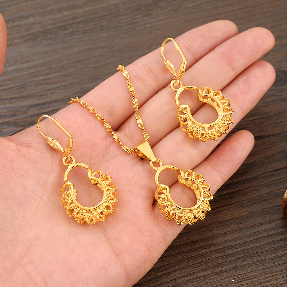 

Bangrui Africa/Dubai Gold Color Necklace Earring Women Party Gift Charms Girls Round Jewelry Sets