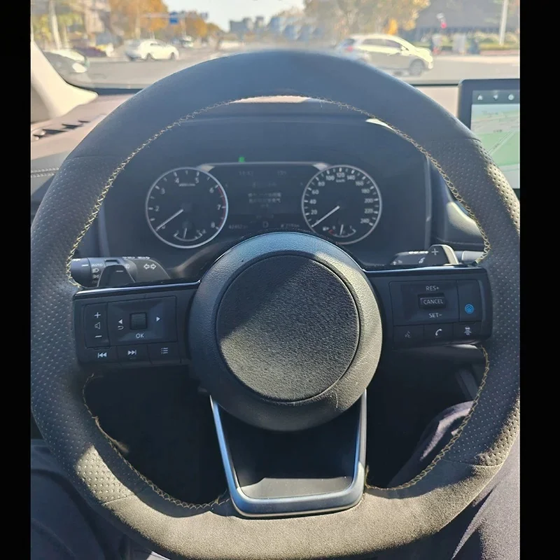 For Nissan Qashqai J11 J10 Leaf X Trail in March Tiida Kicks Versa Ju 2023 Customized Suede Leather Car Steering Wheel Cover