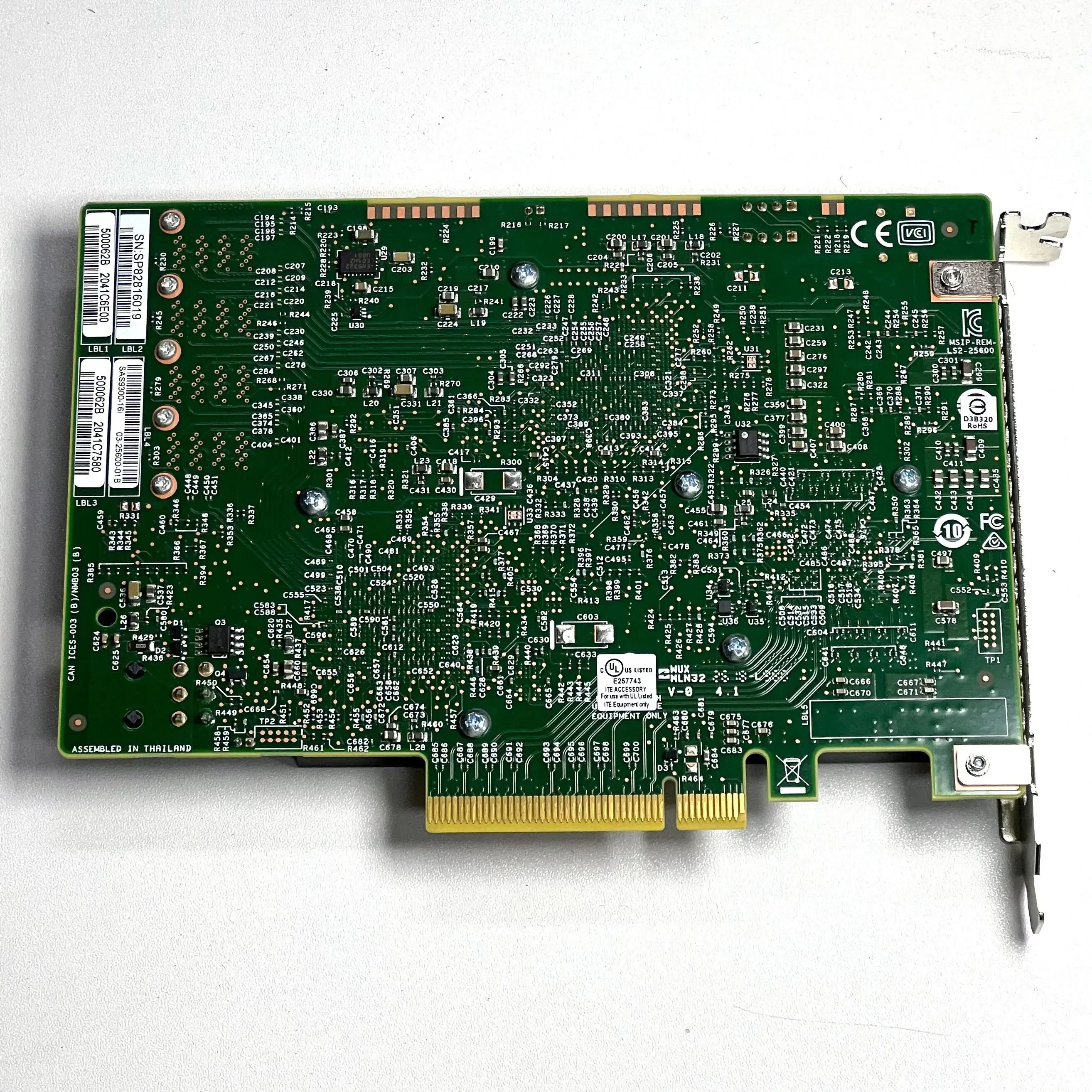 Broadcom 9300-16i SATA / SAS H - Lsi 9300 16I Hba It Mode 评论和价格