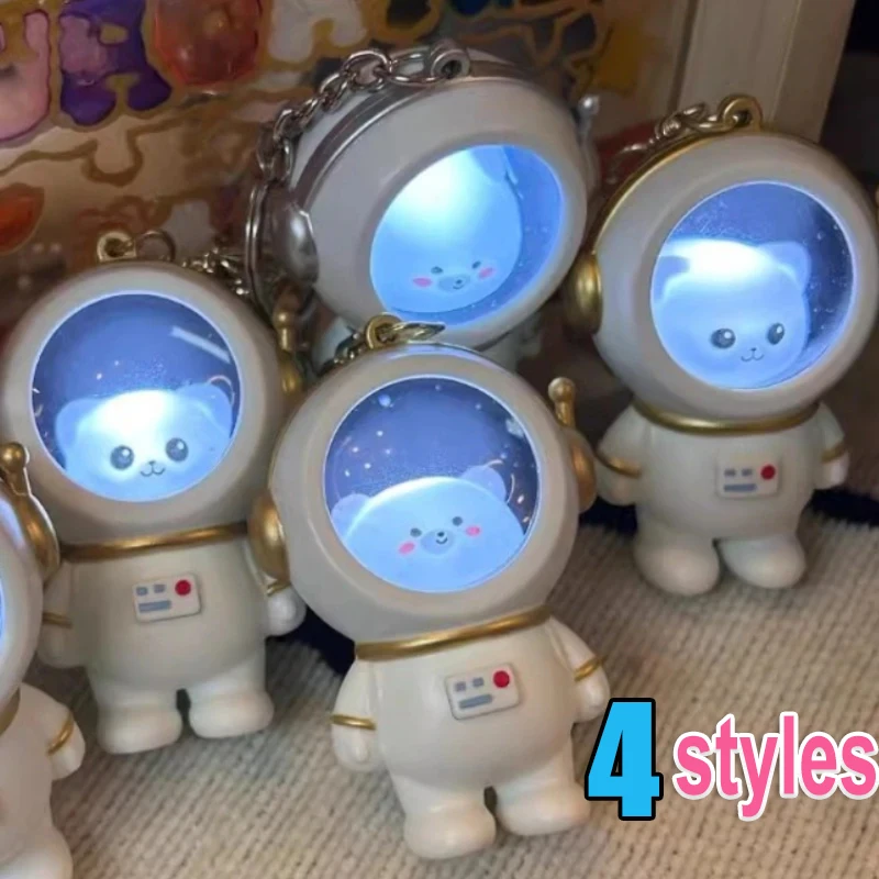 Creative Cartoon Starry Cat Bear Night Light Astronaut Keychain Lovers Light Up LED Keyring Package Pendant Small New Year Gift