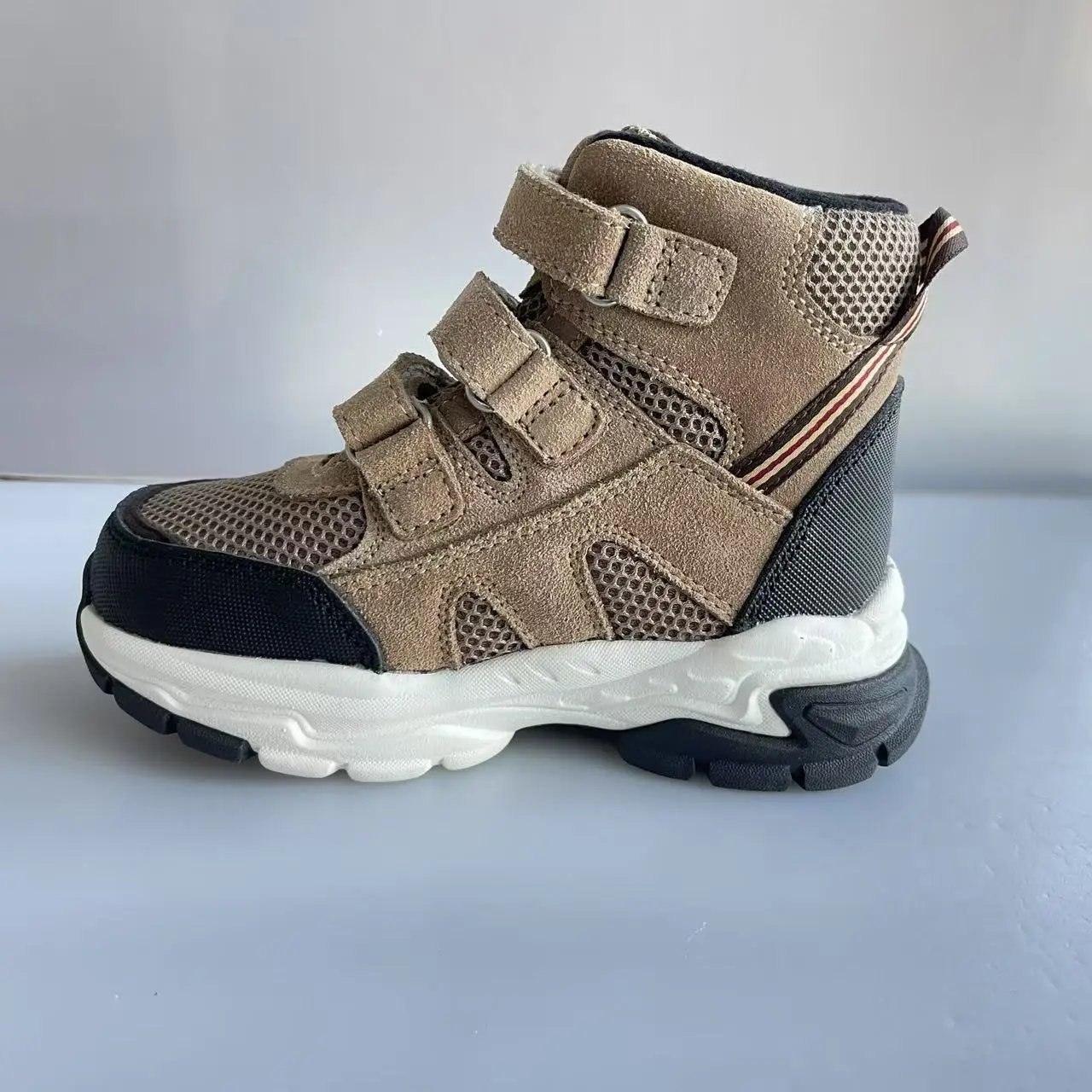 Hot Selling Children's Lightweight Orthotics Shoes Medium Height Anti-Slip Sports Sandals with Arch Support for Physical Therapy