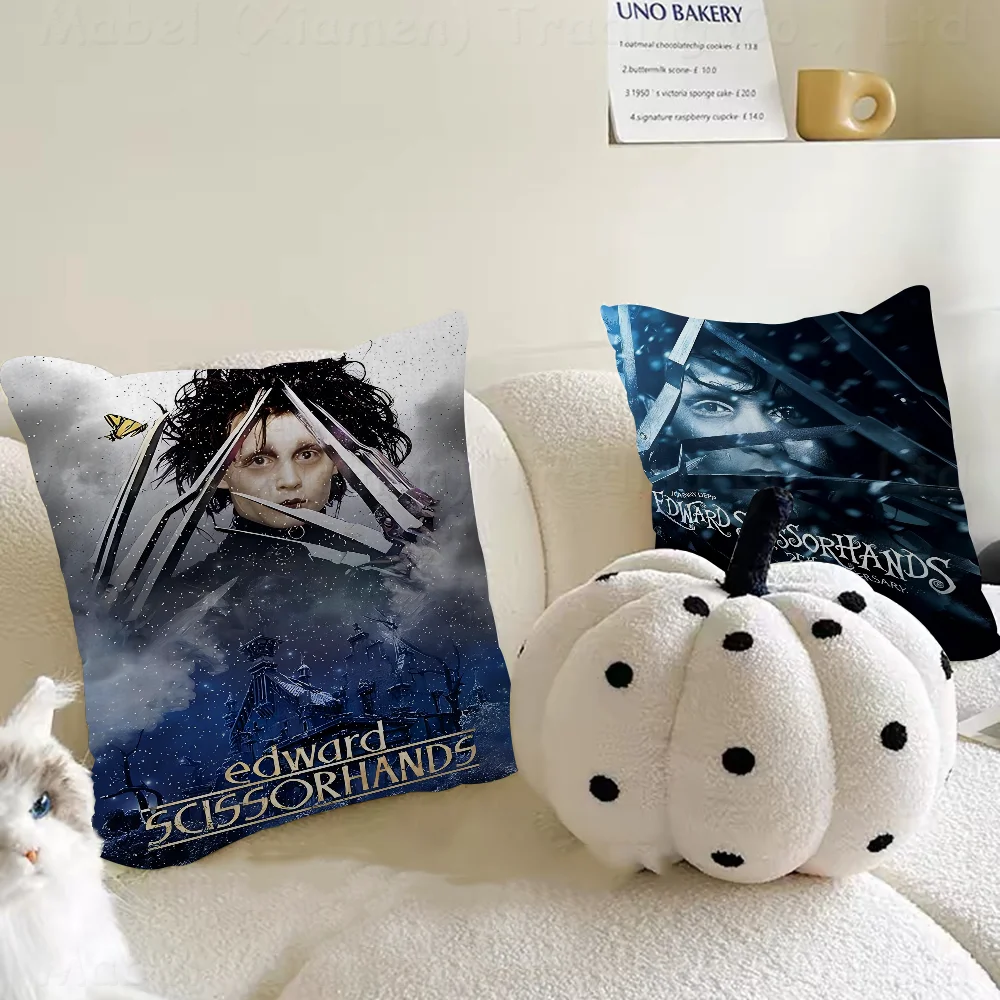 

Move Edward Scissorhands Pillow Gift Home Office Decoration Pillow Bedroom Sofa Car Cushion CoverPillow Case