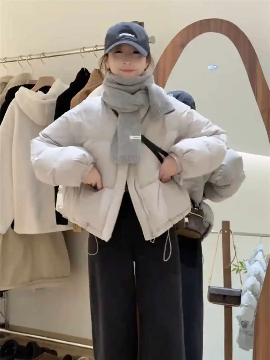 

Women's Short Puffer Jacket Thickened Warm Stand Collar Winter Outerwear Bread Style Duck down Coat Korean Version Straight Cut