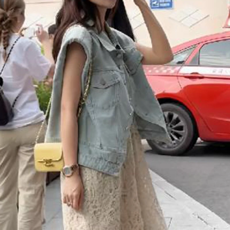 Sleeveless vest short denim jacket for women's spring and summer loose polo collar work jacket trend  coats