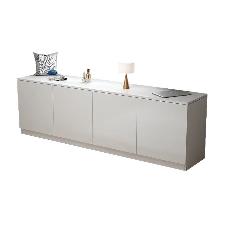 

Bay window locker can sit on floor-to-ceiling balcony, simple home bedroom