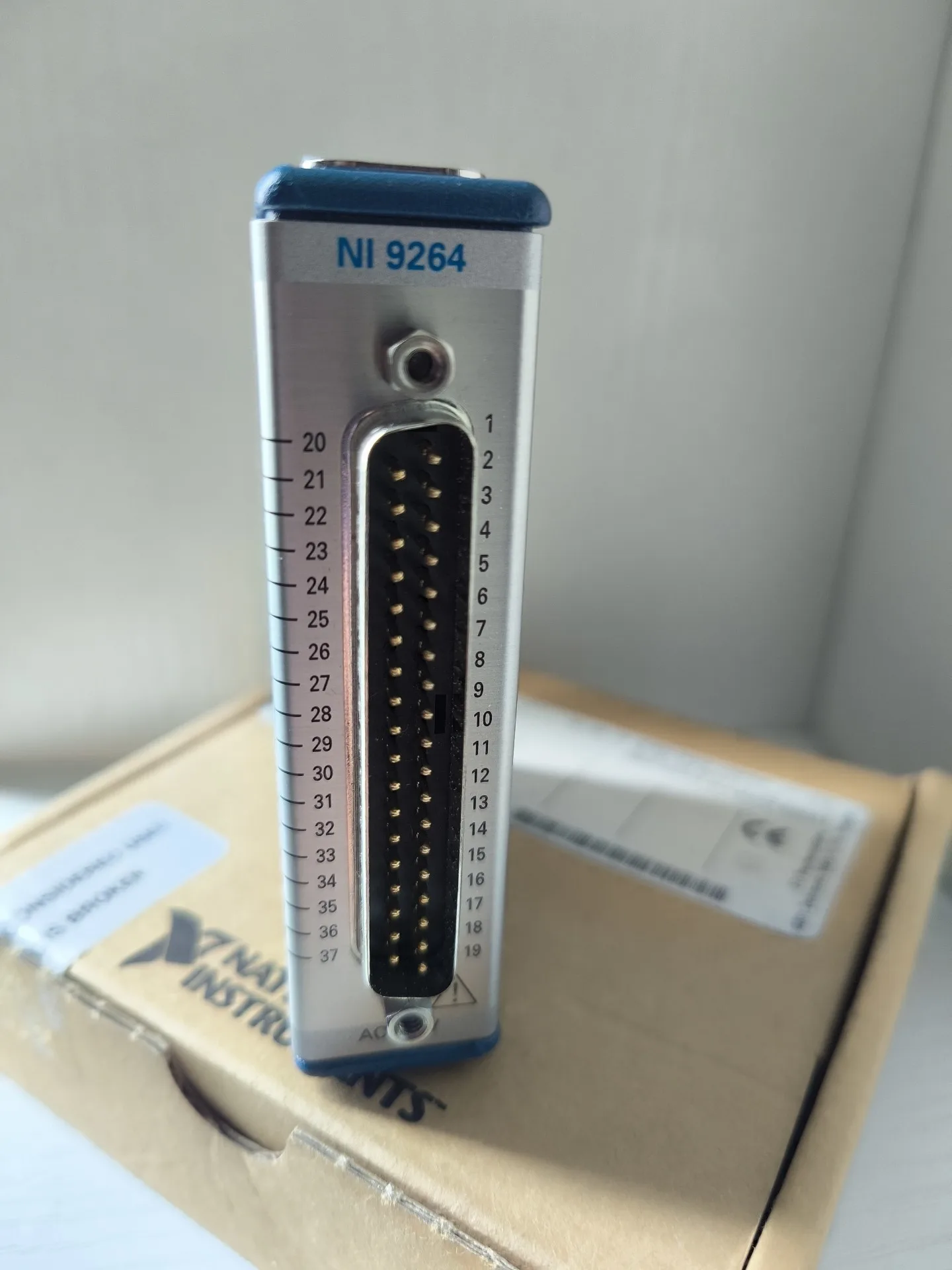 NI 9264 Acquisition Module Almost Brand New Physical Picture