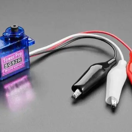 5592 악어 클립이 있는 서보