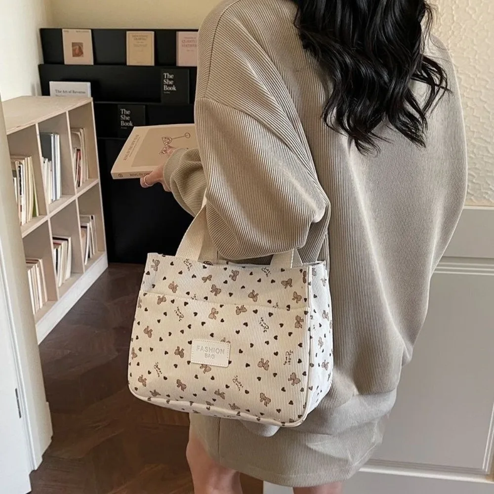 Vintage Bow Heart Printed Corduroy Handbag Multi-pocket Large Capacity Mommy Bag Top Handle Portable Lunch Bag Daily view 3