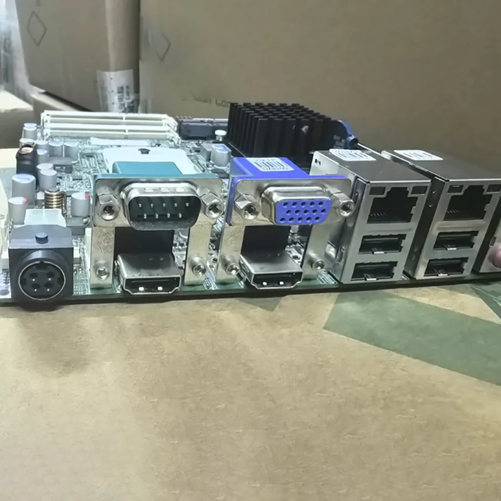 كينو-QM57A اللوحة الأم للتحكم الصناعي 00DB15B-00-102-RS كينو-QM57A-R10 V1.0