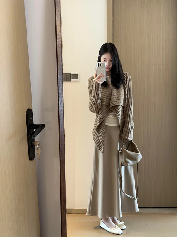 Ladies Casual Style Knitted Sweater Coat Large Collar Twist Flower Design Autumn Winter Outerwear Fashionable Top