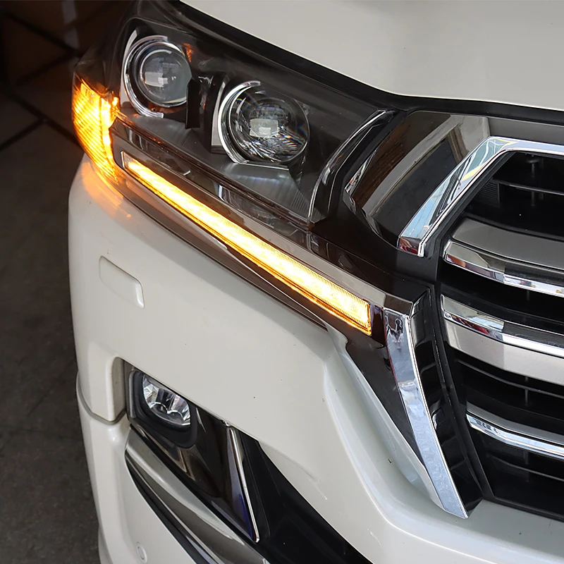 Dynamic LED Turn Signal Light For Toyota Land Cruiser 200 LC200 2016-2021 Upgrade Modification Accessories Daytime Running lamp
