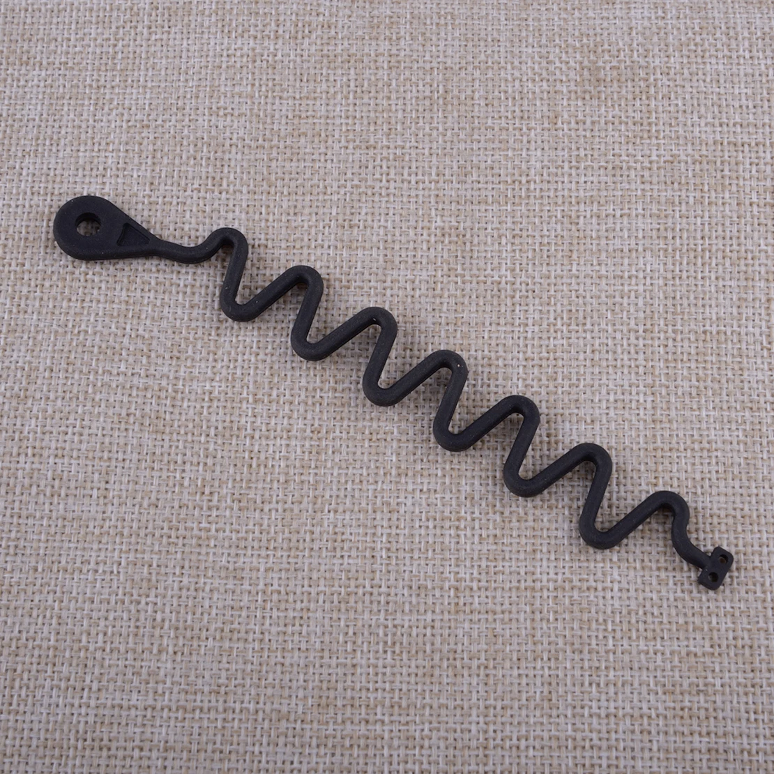 31336424 10004047 Fuel Tank Cap Retaining Strap Fit For Volvo 850 S70 V70 C70 XC70 S60 S80 S40 S80II V70III Black Rubber view 2