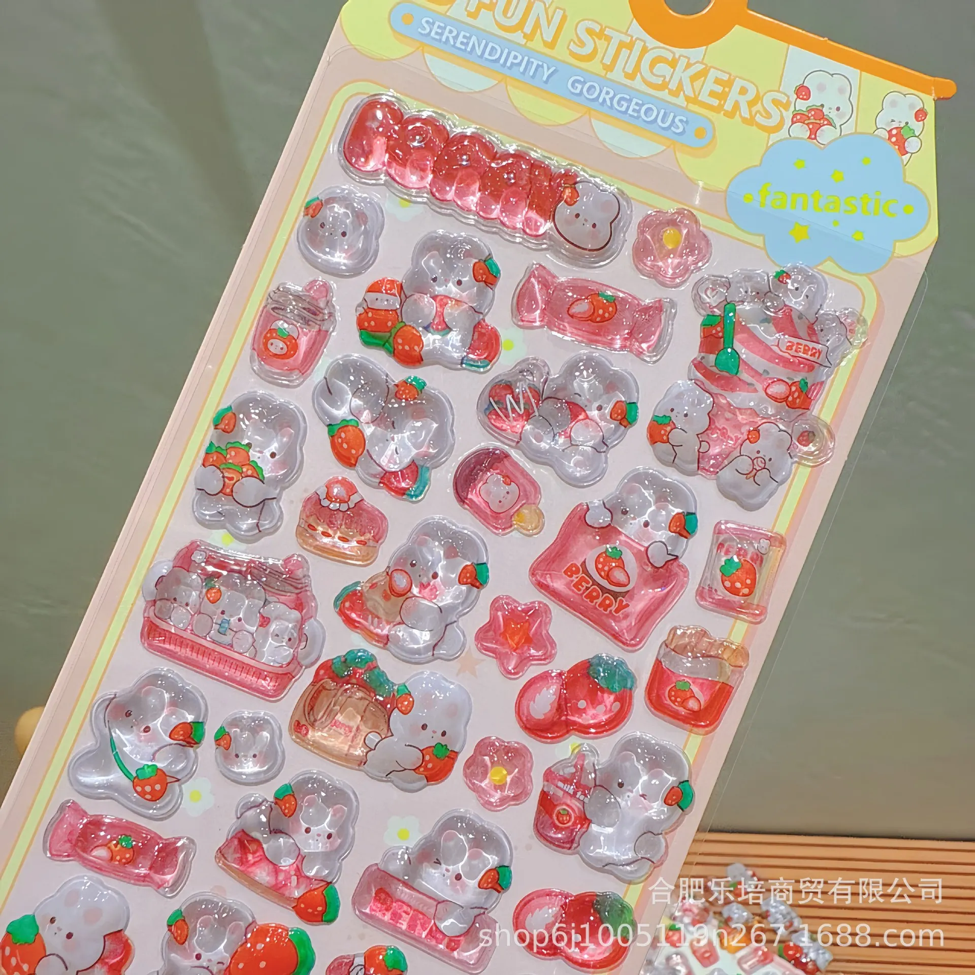 Adesivi in cristallo goffrato 3D - Design simpatico coniglio fragola con coniglietto rosa, decorazioni artigianali fai-da-te per bambini e adesivi materiali per telefono