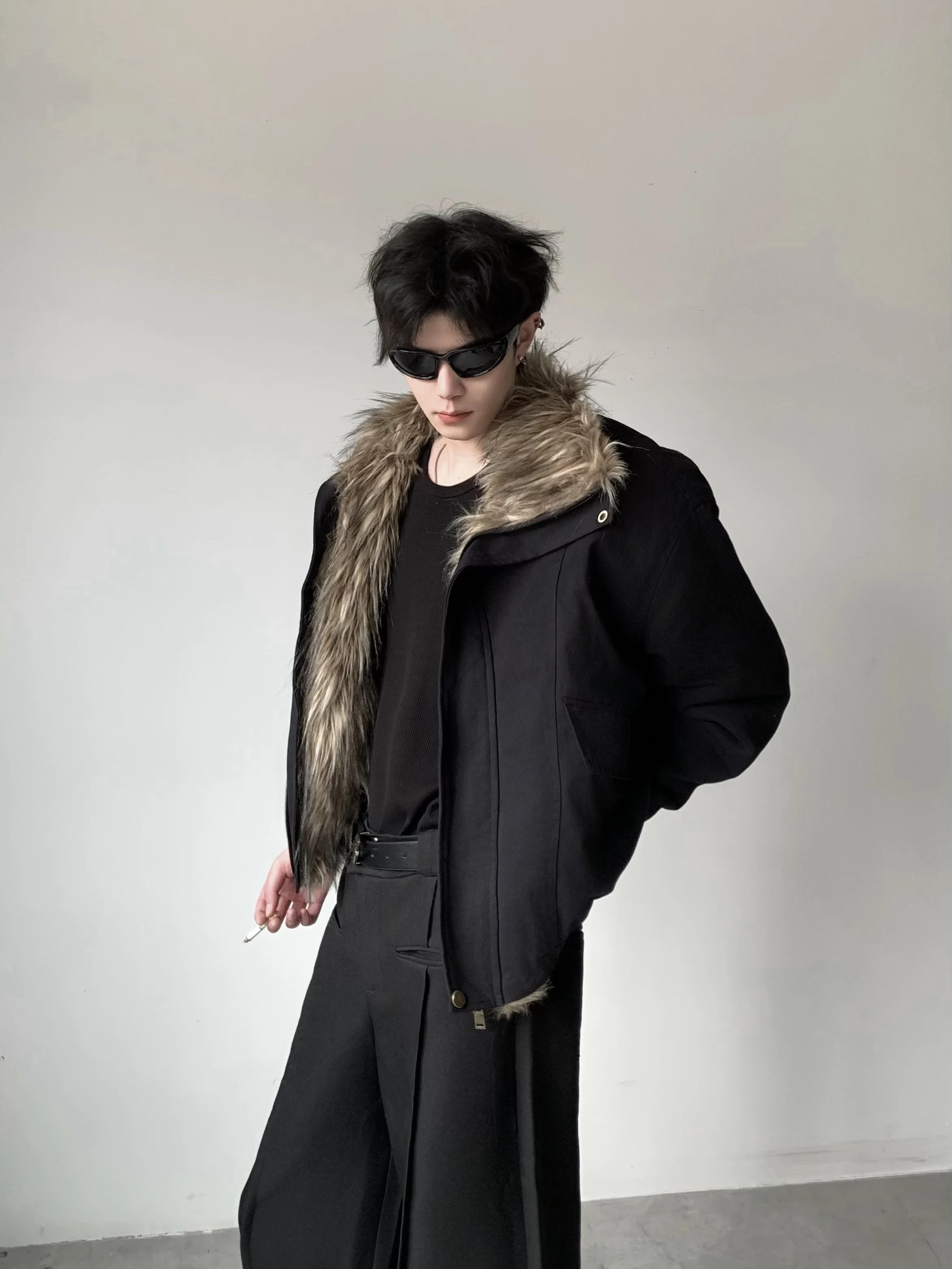 سترة رجالية جديدة لخريف 2025 فاخرة وخفيفة الوزن وياقة من الفرو الصناعي سميكة وأنيقة بلون سادة وأكمام طويلة سترة أنيقة سترات باركاس #4