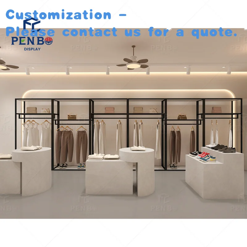 

на заказ. Роскошный магазин одежды. Дисплей. Качественные вешалки. Магазин одежды. Магазин коммерческой одежды.