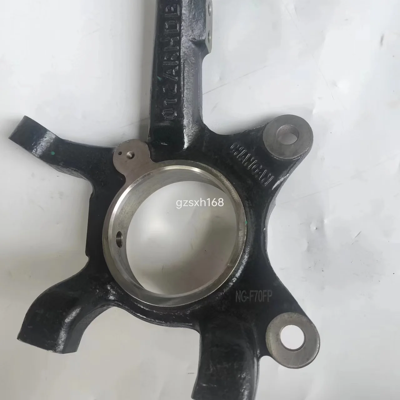 Kaicheng New Steel Front Wheel Steering Head Horn for    Hunter Pickup F70 Pc201053-0501/Bu01