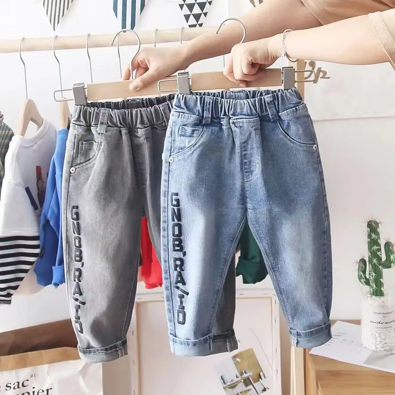 Bambini ragazzi Jeans primavera e autunno ragazzi pantaloni Jeans larghi per bambini nuovi pantaloni lunghi per bambini alla moda edizione coreana