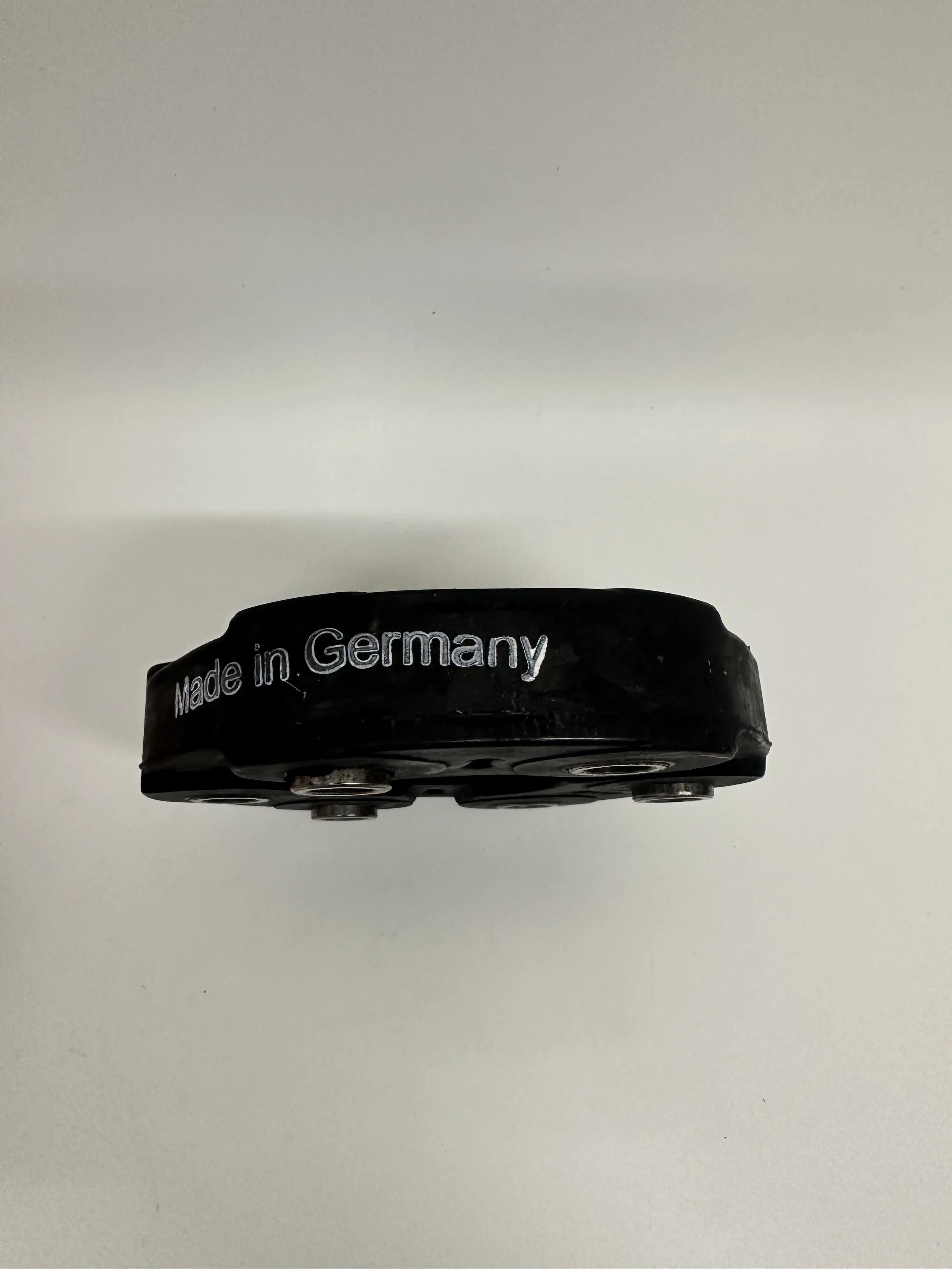 1704100115,0004110000,2104110415 are new for Mercedes-benz W202, W203, W220, W221, W211Drive shaft skin cake