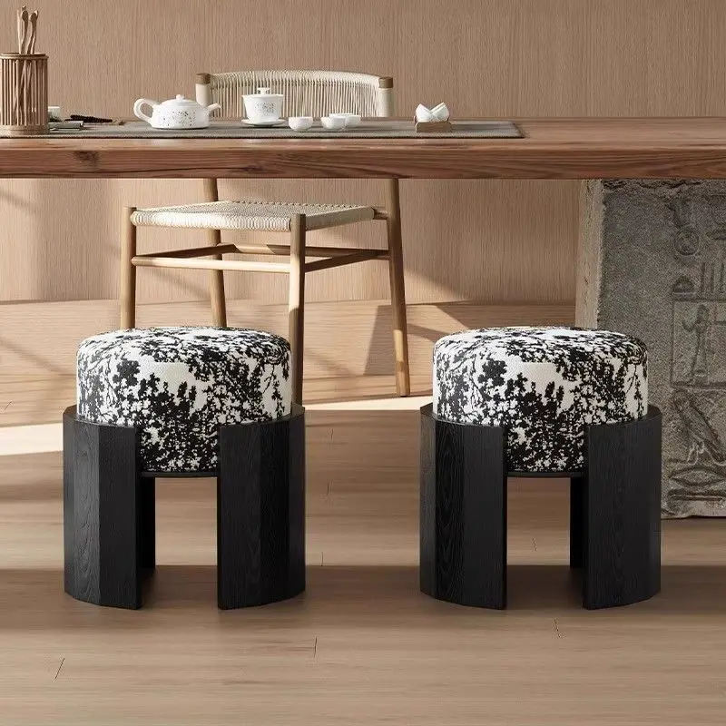 Simple Chinese log fabric dressing stool