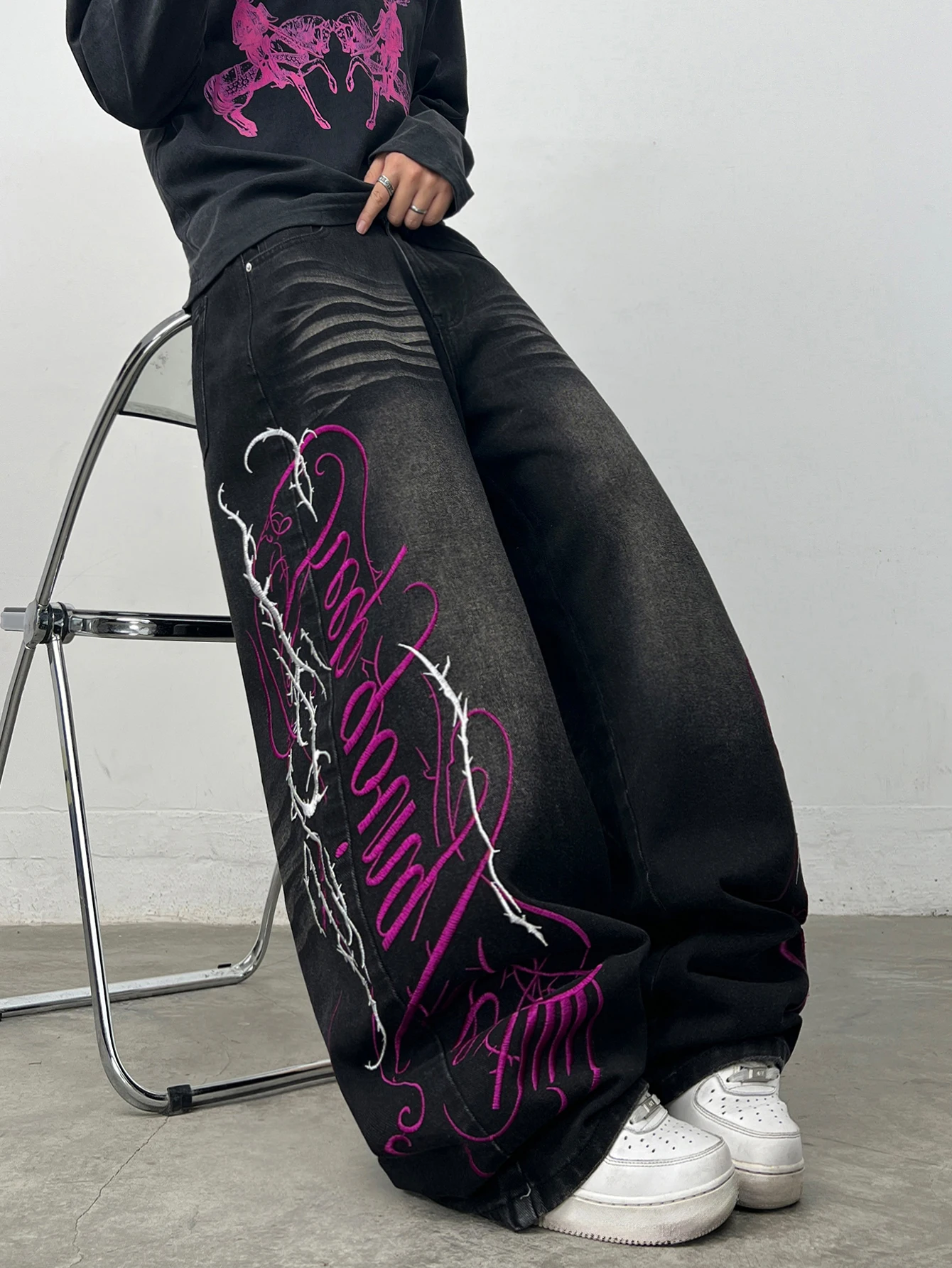 High Street Vintage Letter Thorn Embroidery Washed Black Loose Jeans Men Y2K Hip-Hop Street Fashion Versatile Wide-Leg Pants