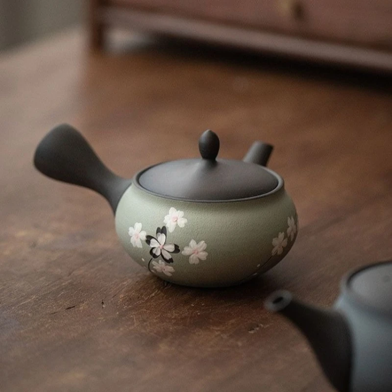 aves, black mud flat maru cherry blossoms, plum blossom side handle urgent whiskers, filter brewing teapot