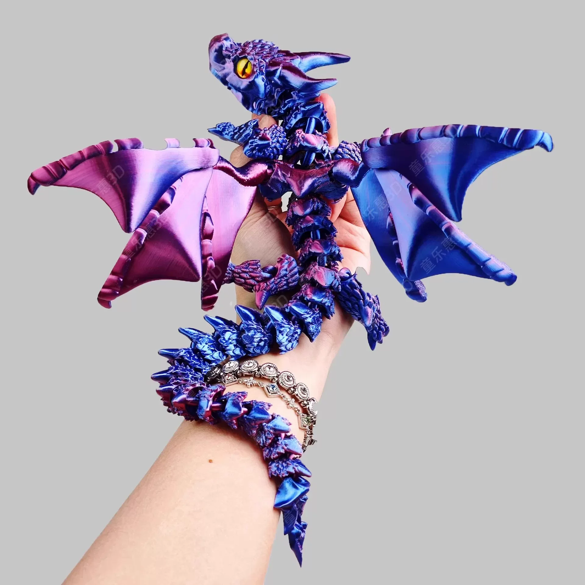 2026 Neuer Bestseller 3D-Gedrucktes Großes Horn-Drachen-Modell Spielzeug mit Beweglichen Gelenken Actionfigur Partydekoration Handwerksgeschenk Großhandel