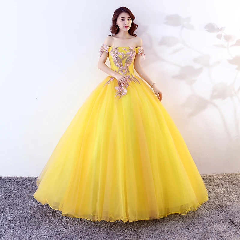 

New Yellow Elegant Off The Shoulder Ball Gown Lace Appliques Sleeveless Quinceanera Dresses Backless Floor-length Vestidos De 15