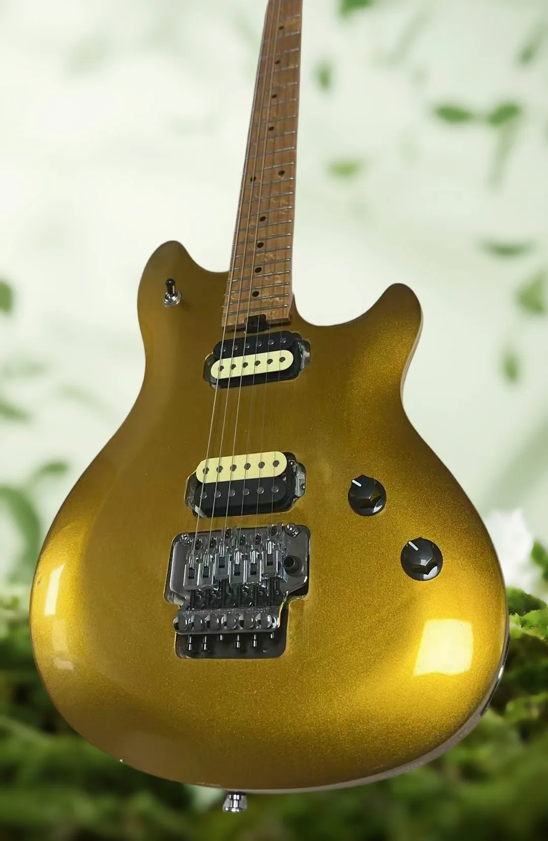 

Гитара PEA VEY E Van H 1998 года