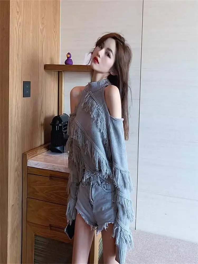 2026 Spring Women's Knitting Sweater Sexy Off Shoulder Halter Top Tassel Slim Fit Cropped Egirl Loose Knit Sweater