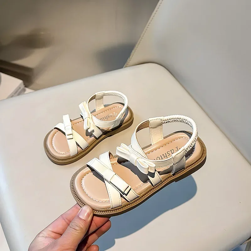 Mädchen Sandalen Sommer Neue Kausalen Hohl-out Kleine Schleife Mode Prinzessin Kinder Schuhe Trendy Baby Mode Sandalen für Hochzeit party
