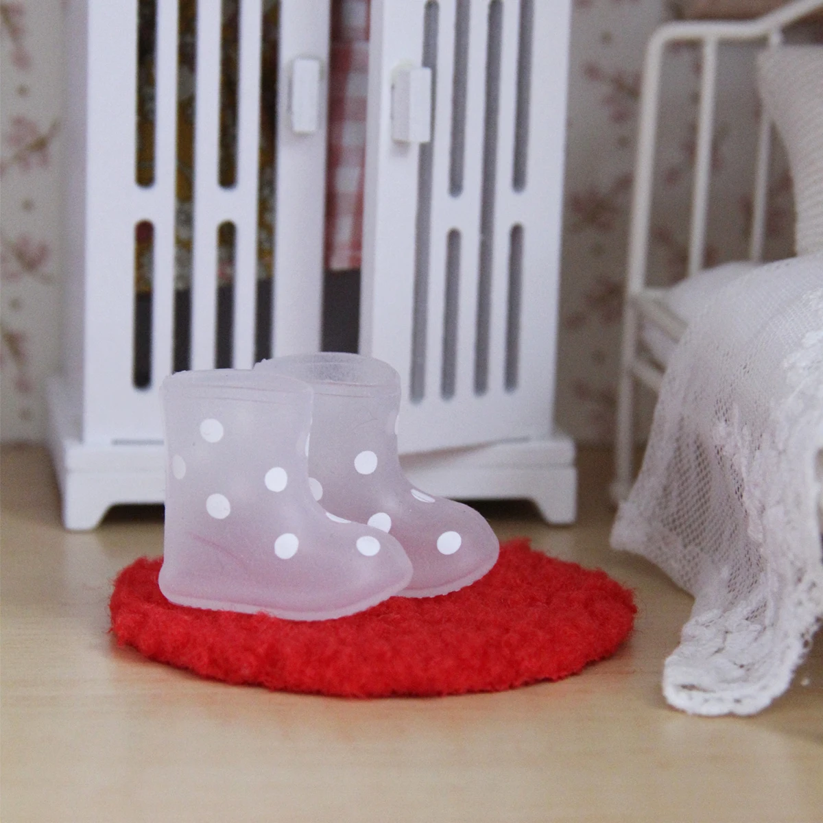 1:12 Miniature Realistic Silicone Rain Boots Suitable for Mini House Decoration
