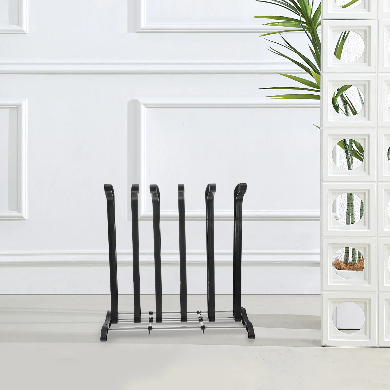 

3Pairs Horse Riding Boot Rack 22 Inch Tall Shoe Organizer Vertical Metal Boot Stand for Hallway Bedroom Closet Outdoor Storage