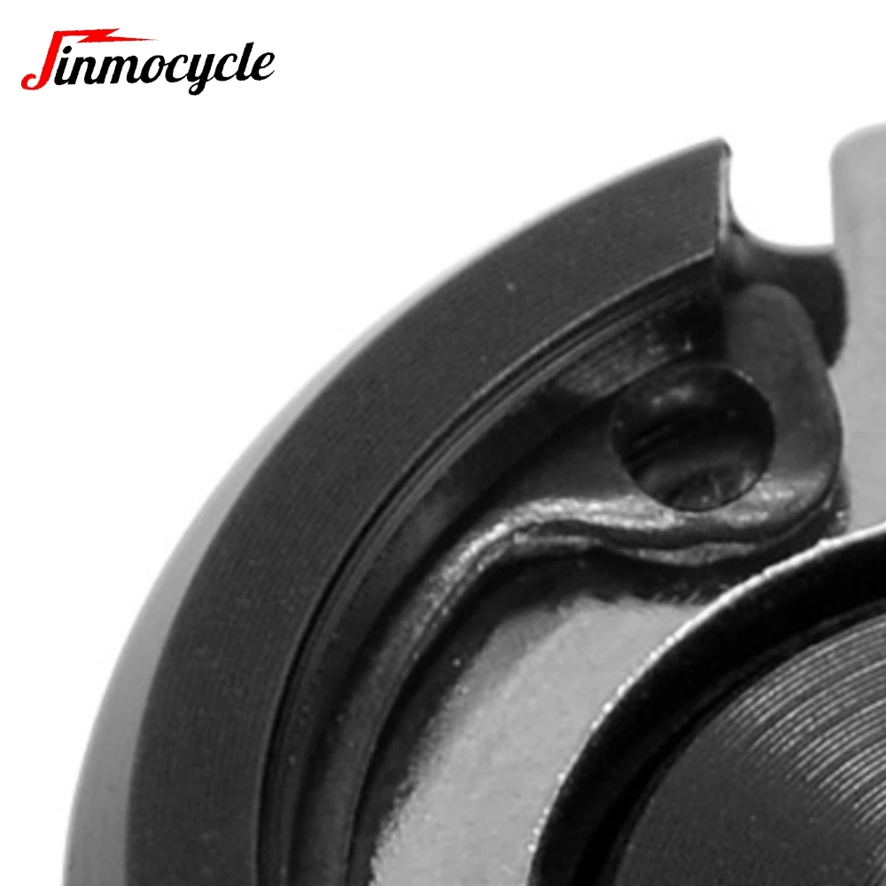 

For Bobber/Bonneville/Thruxton Daytona 675/Street Triple 675/765 Speed Triple 1050/R/RS Motorcycle Engine Oil Filler Cap Cover