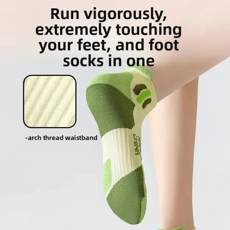 두꺼운 타월 바닥 배드민턴 양말 남성과 여성을위한 짧은 전문 러닝 양말 등산 하이킹 스포츠 양말