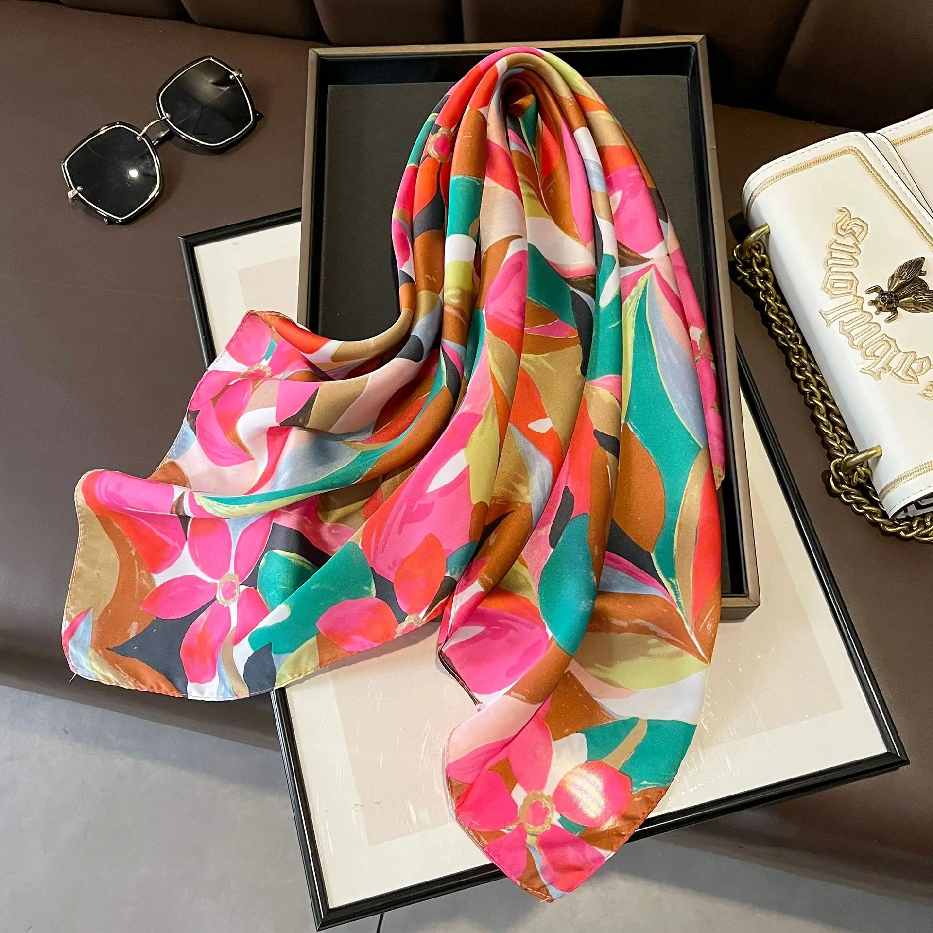 

70cm Design Hair Bands Square Scarves Fashion Print Satin Silk Scarf for Women Neckerchief Wrist Wraps Lady Ribbon Shawl Foulard