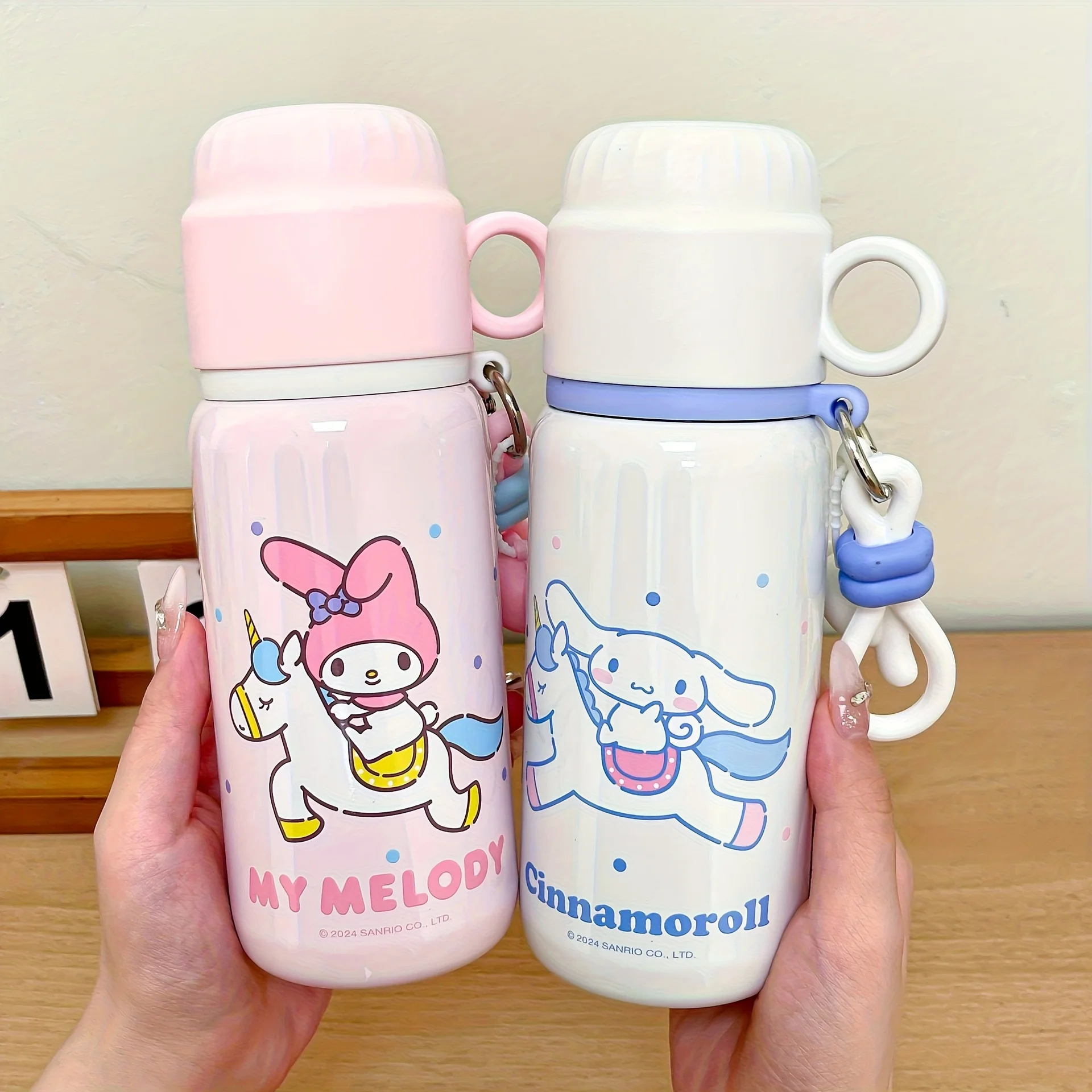 1 Stück Sanrio Serie Isolierbecher 460ML, Niedliche Outdoor-Reise-Trinkflasche, Büro-Wasserbecher, Doppelfunktions-Trinkbecher